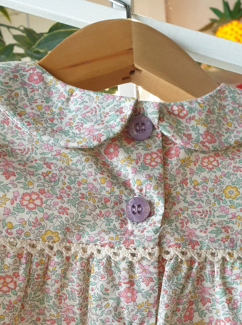 Pretty Wild Kids / Bella Dress Liberty Spring Flowers Lavender Button(3y,4y)